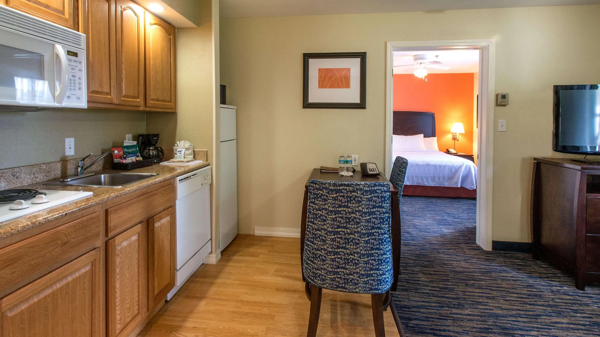 Homewood Suites By Hilton Sarasota Hotel