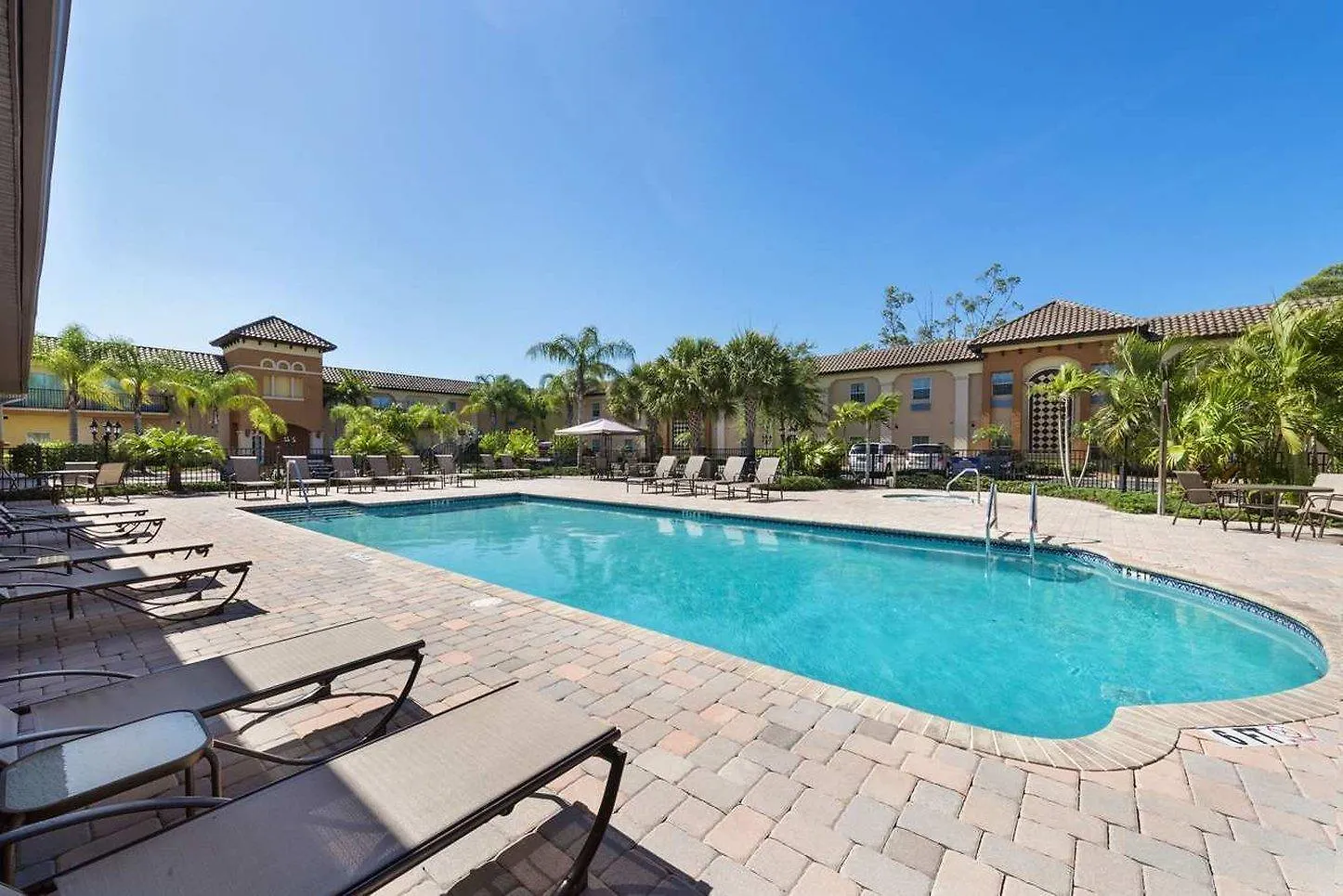 Homewood Suites By Hilton Sarasota Hotel